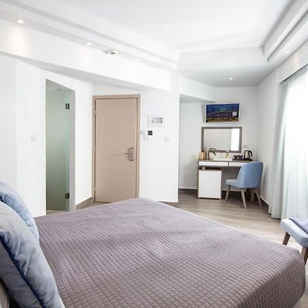 Alkinoi Resort And Spa Monemvasía Екстериор снимка